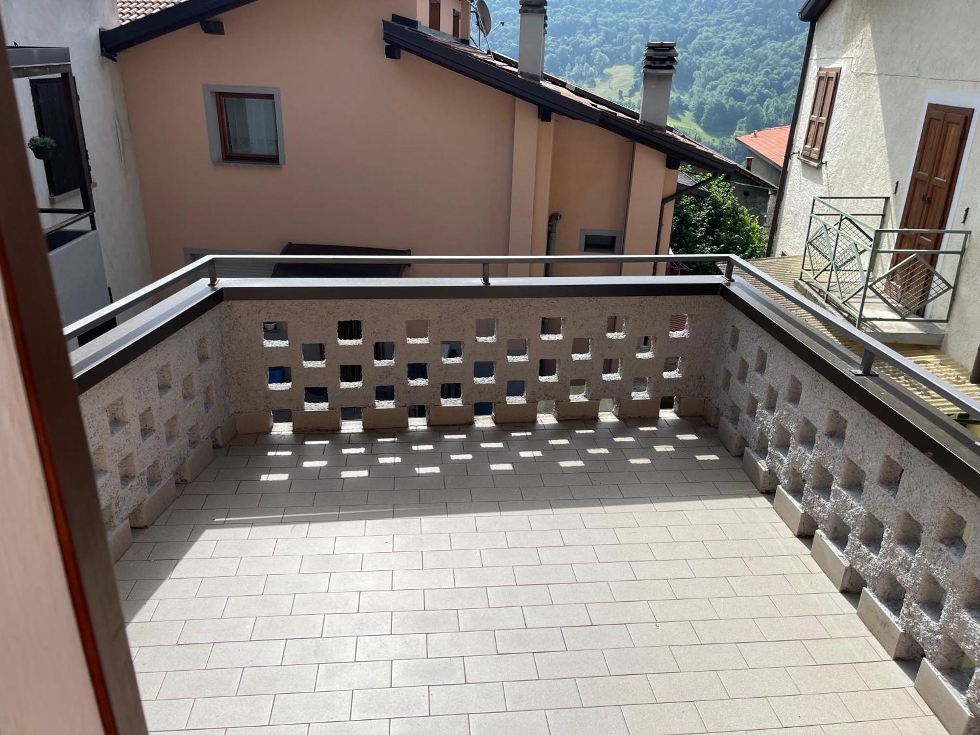 Casa Vacanze La Torre Malonno Zewnętrze zdjęcie